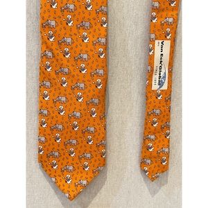 Vineyard vines tie 100% Silk